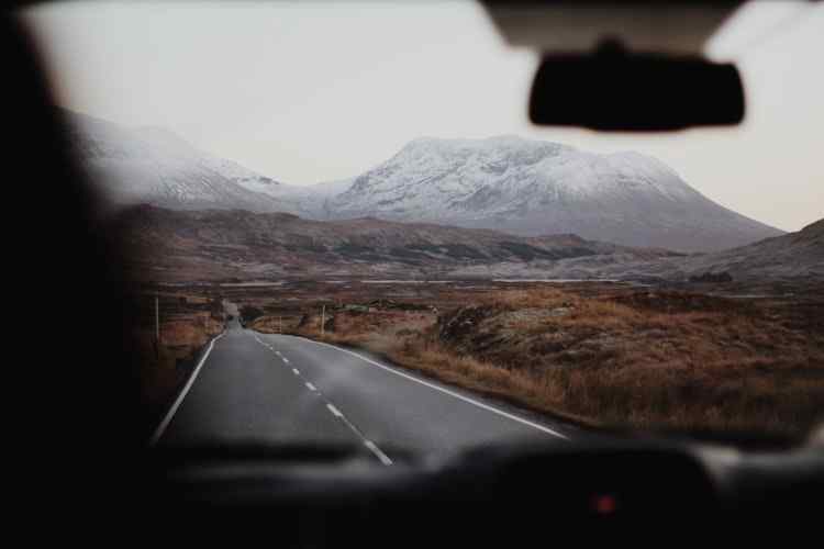 Car to See the Highlands